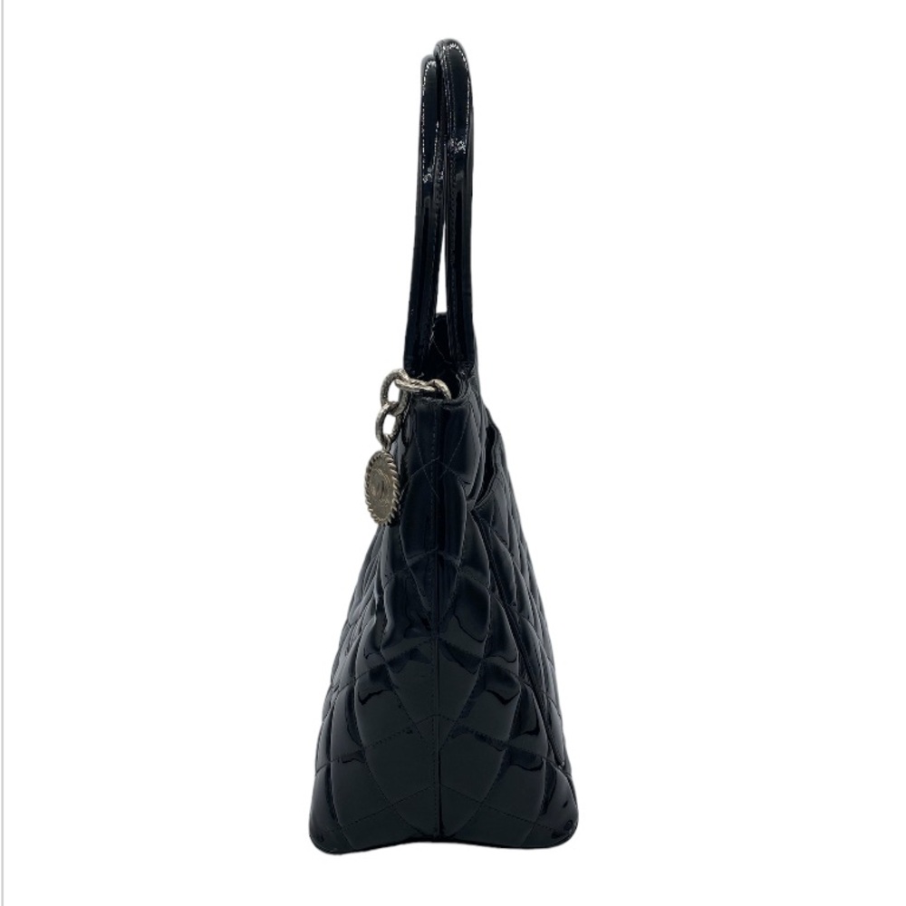 CHANEL Quilted Medallion Tote in Patent Black - Picture 2 of 10